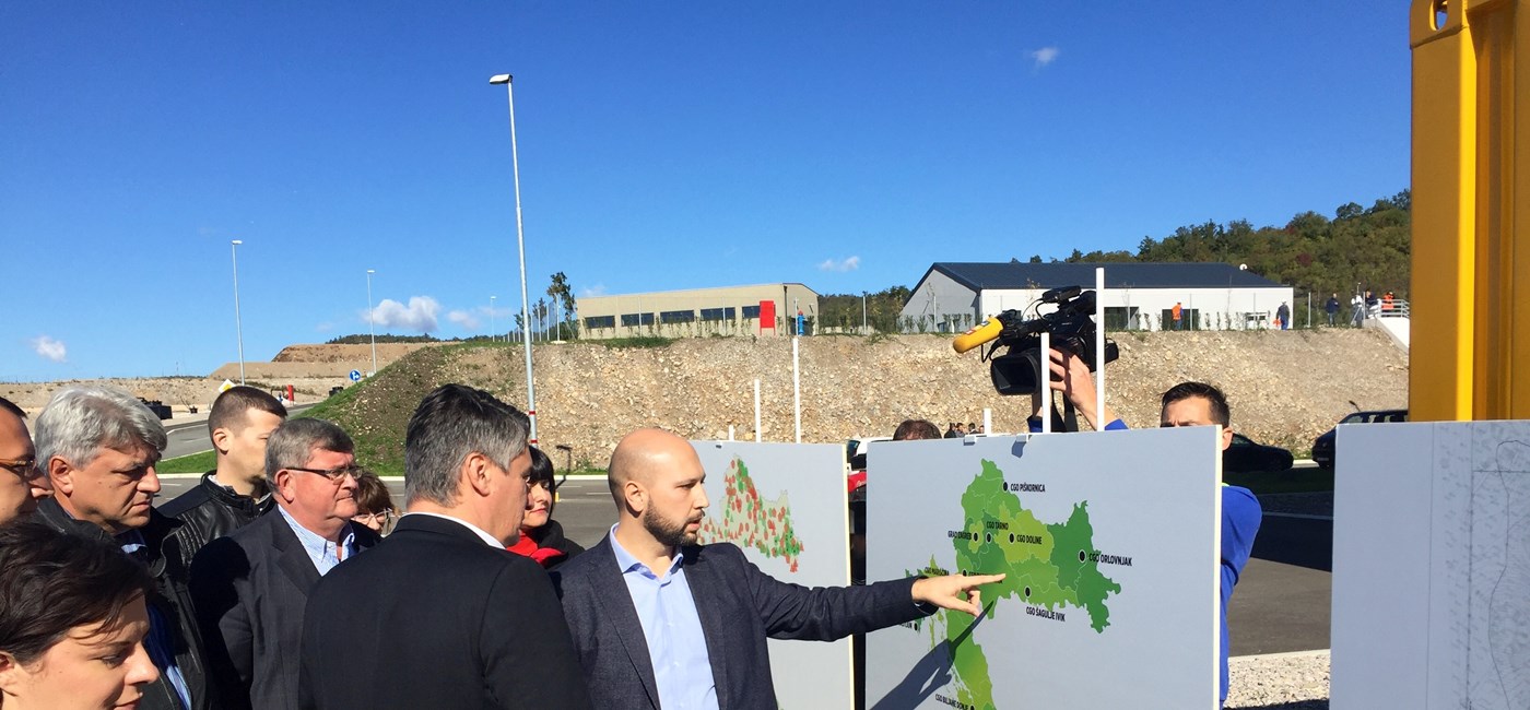 Predsjednik Vlade Milanović na gradilištu u Rijeci:  I ovdje se zna red i rad, tko radi, a tko farba tunele i građane